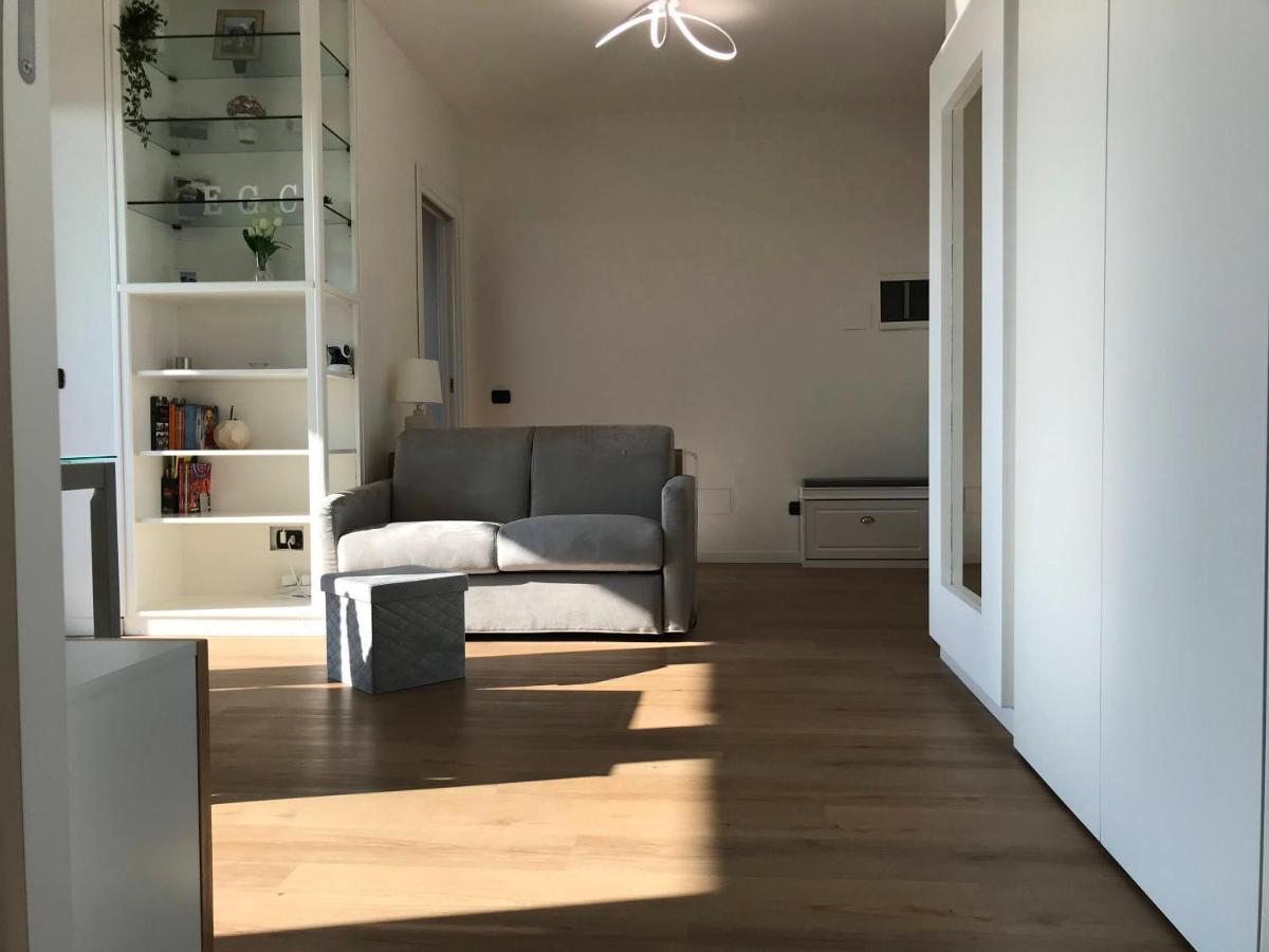 דירות Fiera Milanocity View With Terrace Next To Shopping Mall מראה חיצוני תמונה